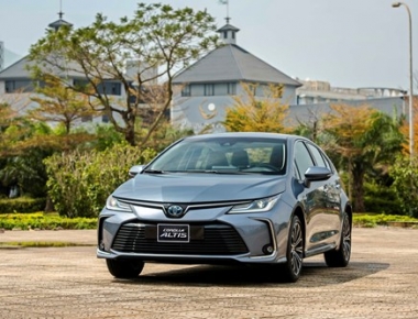 Toyota Corolla Altis - Thay Đổi Diện Mạo Hoàn Toàn Mới
